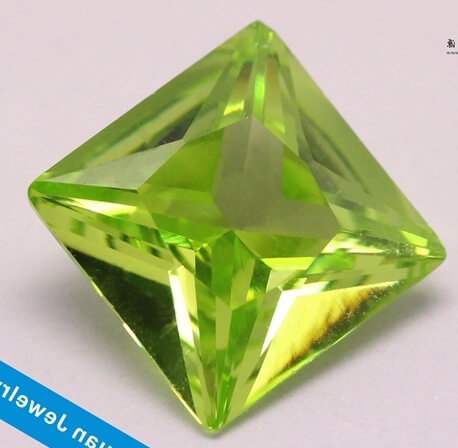APPLE GREEN CUBIC ZIRCONIA - Square