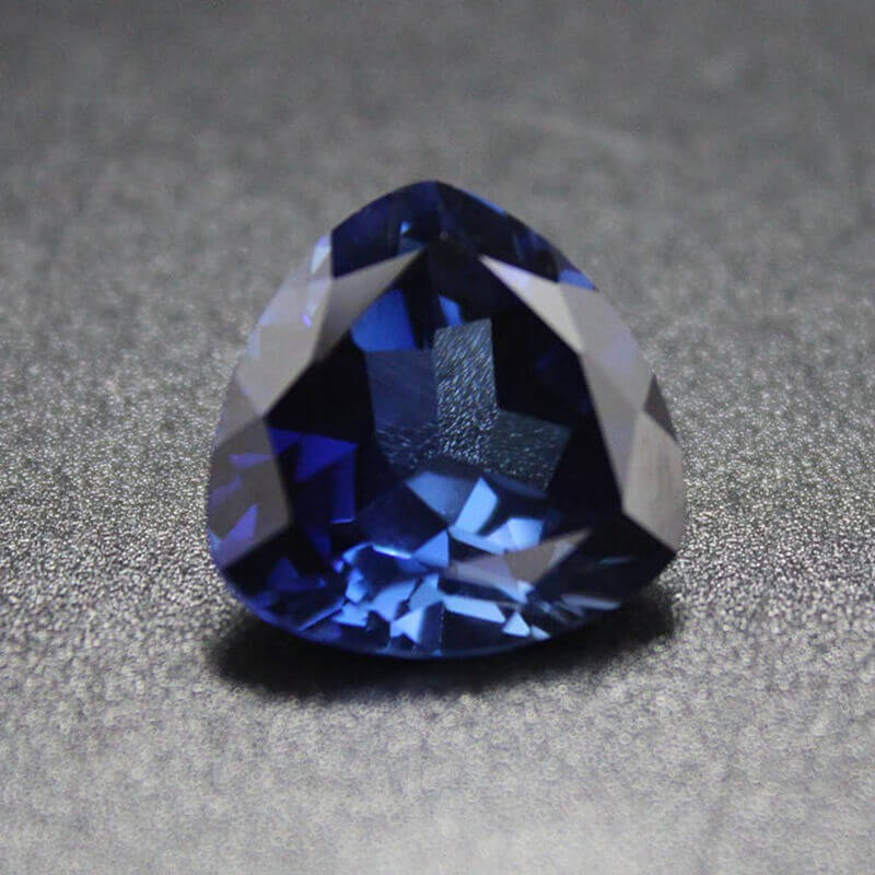 BLUE SAPPHIRE CZ - Trillion