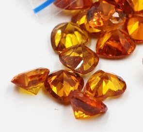 Lab Created Yellow Sapphire# 22 - Heart