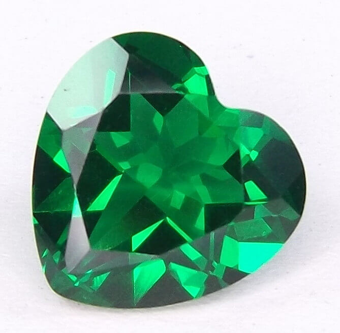 Russian Nano Emerald - Heart