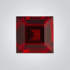 Natural Mozambique Garnet, Square