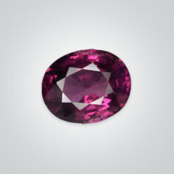 Natural Rhodolite Garnet, Oval