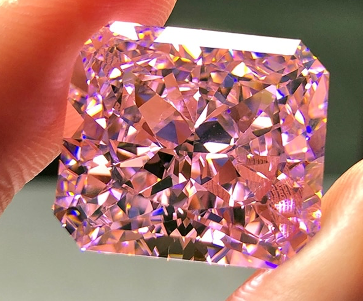CZ Pink 6A